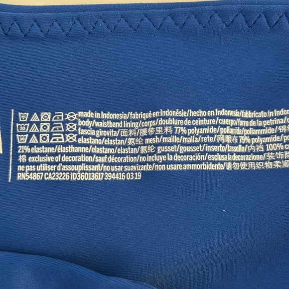 Victoria's Secret Victoria Sport Blue Yoga Athletic Cropped Leggings Size XS - Picture 8 of 8